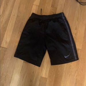 Black Nike shorts